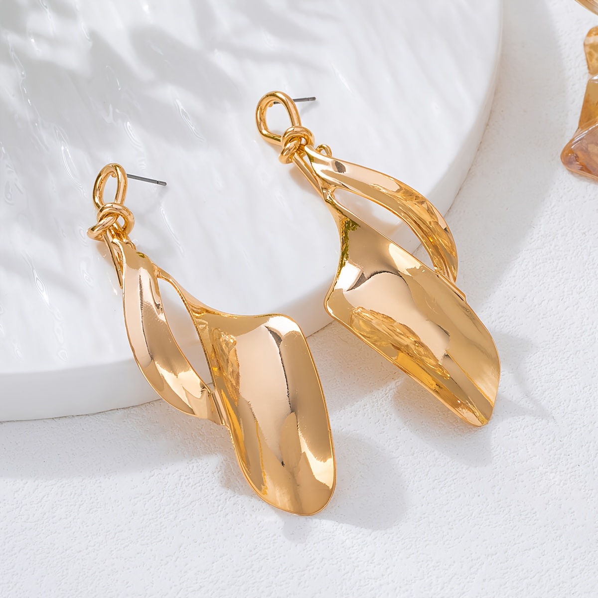 2pcs Abstract Twisted Earrings with Rope Knot Closure, Eye-Catching